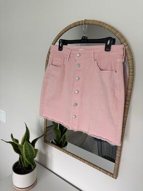 Old Navy Pink Button-Front Denim Mini Skirt